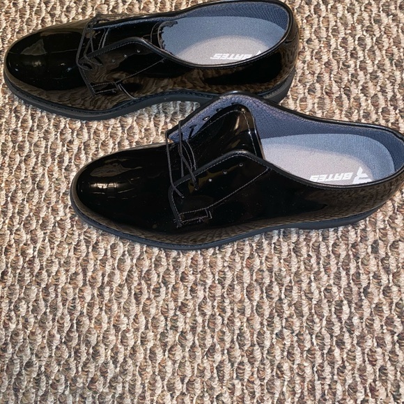 Bates Shoes - Picture 2 of 4